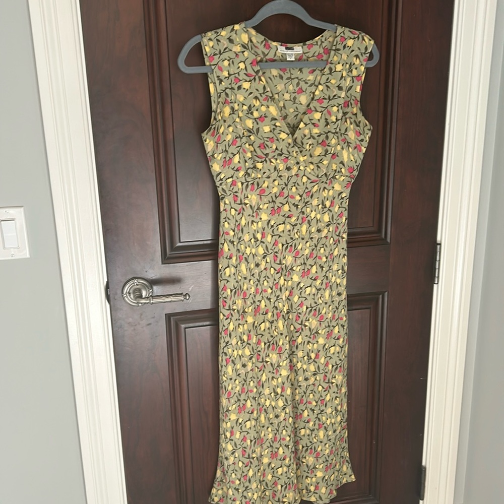 Never worn, 100% silk,size 6 Diane Von Furstenberg sundress
